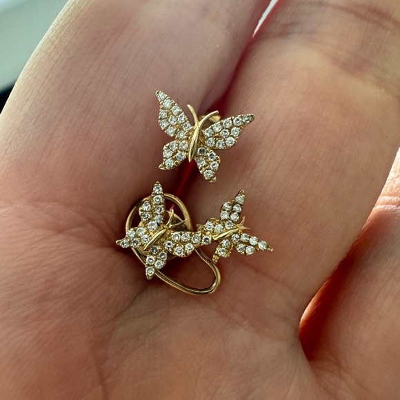 14k Gold and Diamond Butterly Crawlers - SOLD AS A PAIR. - Picture 5 of 10